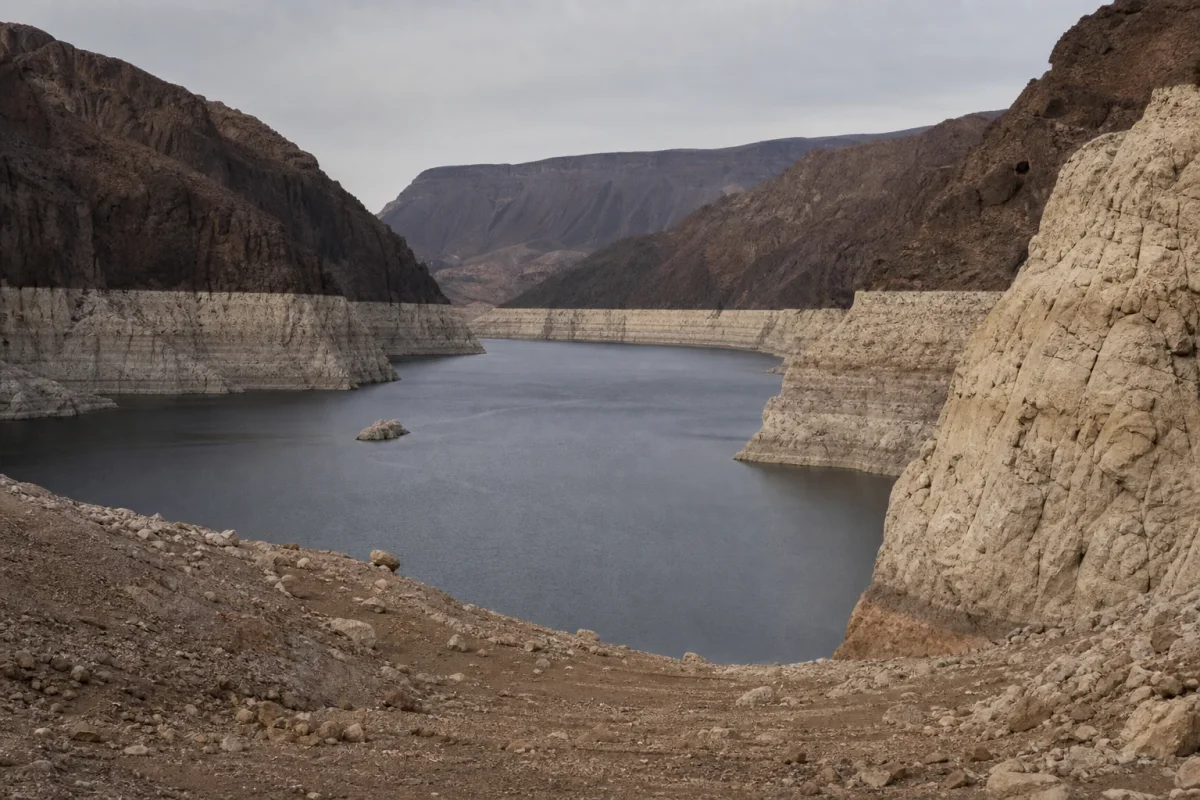 Lake Mead hits historic low water level as Colorado River struggles